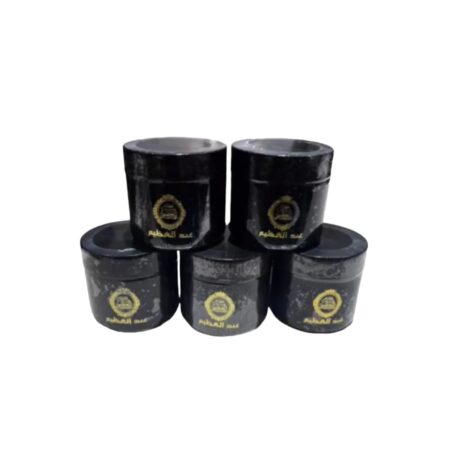 عود معطر من محل عبدالعظيم